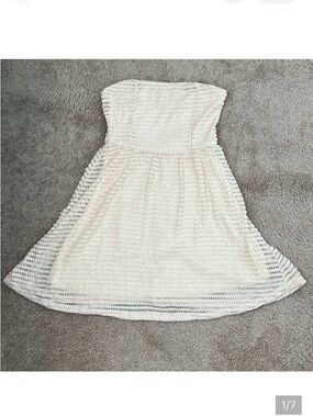 NWT Ya Los Angeles Strapless Dress